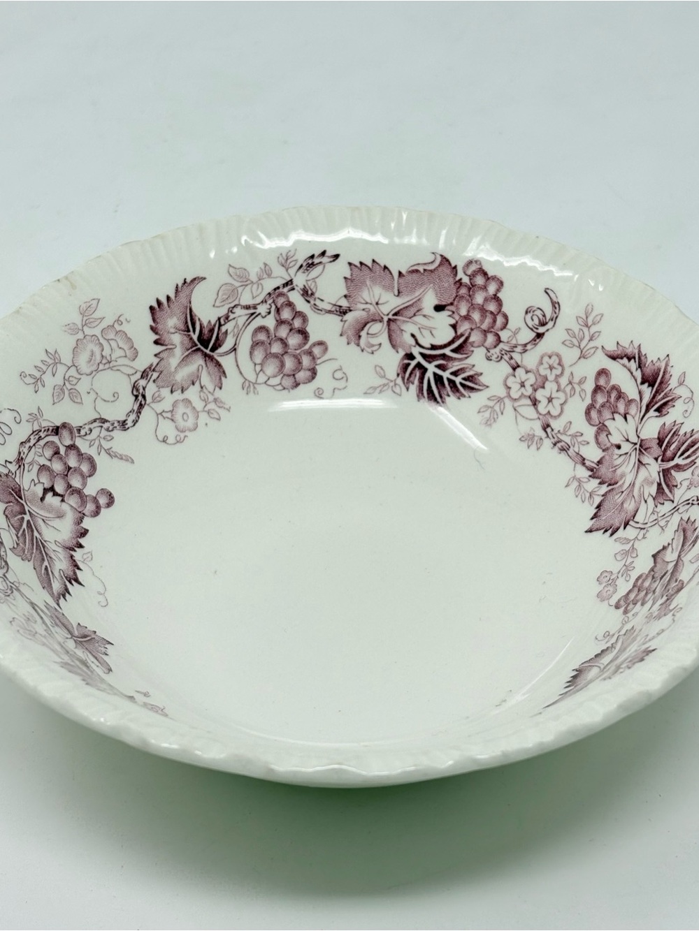 Wedgwood Old Vine Etruria Barlaston Purple Soup Cereal Bowl 6”x1.75” England